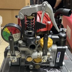 Annovi Reverberi Model Ar 30 Diaphragm Pump With Gearbox And Regulator Ar-30/4-gr3/4-gci