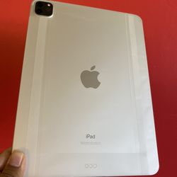 Apple IPad Pro 11” (2020 Model / Liquid Retina Display/ 2nd Generation) 128GB New Open Box with Accessories