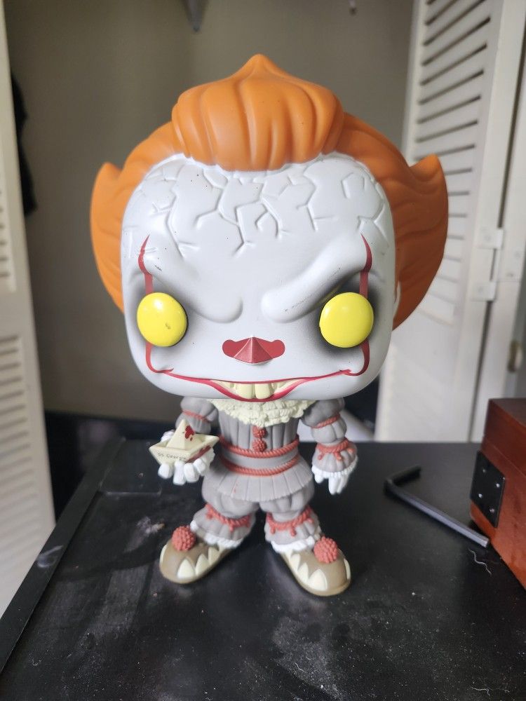 Giant Penny Wise FUNKO