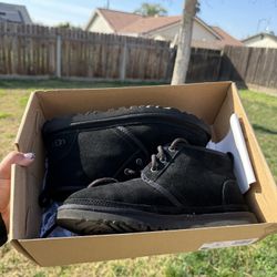 Women’s Ugg’s Neumel Boots 