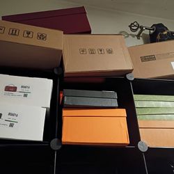 DESIGNER WOMEN HANDBAGS (READ THE DESCRIPTION 