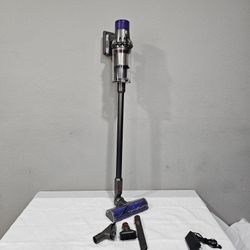 cyclone v10 dyson cordless pet vacuum 7 piece g portable 