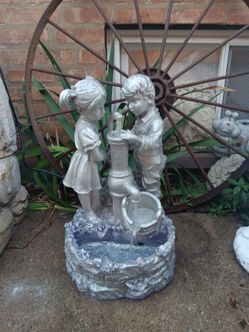 Heavy Duty Resin Outdoor Patio Electric Fountain