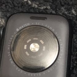 Apple Watch S E 2022