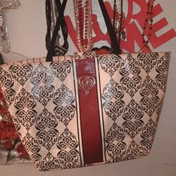 Purse 
