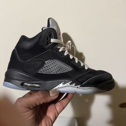 Jordan 5 Black Metallic 