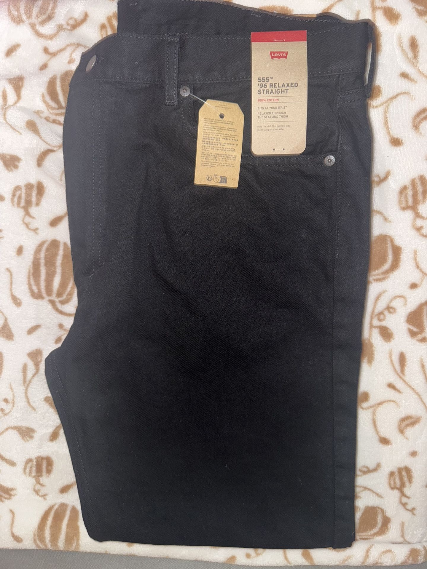 Levis Men’s Relaxed Straight Jeans 38x30