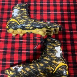 Under Armor High Top Cleats 