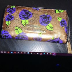 Lady’s Wallet