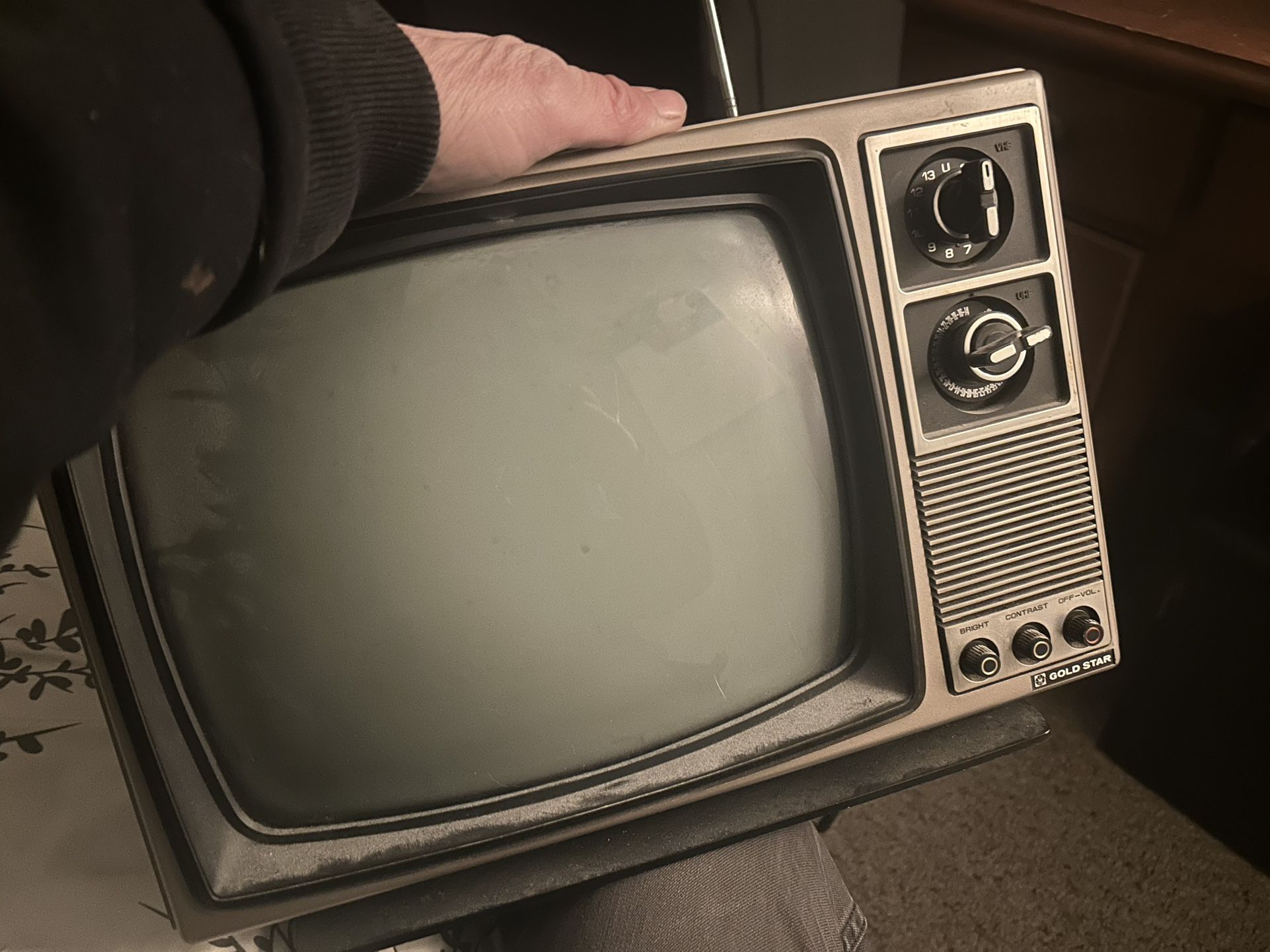 Vintage Television 13 Inch Goldstar