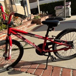 Specializes Hot rock Bike 100