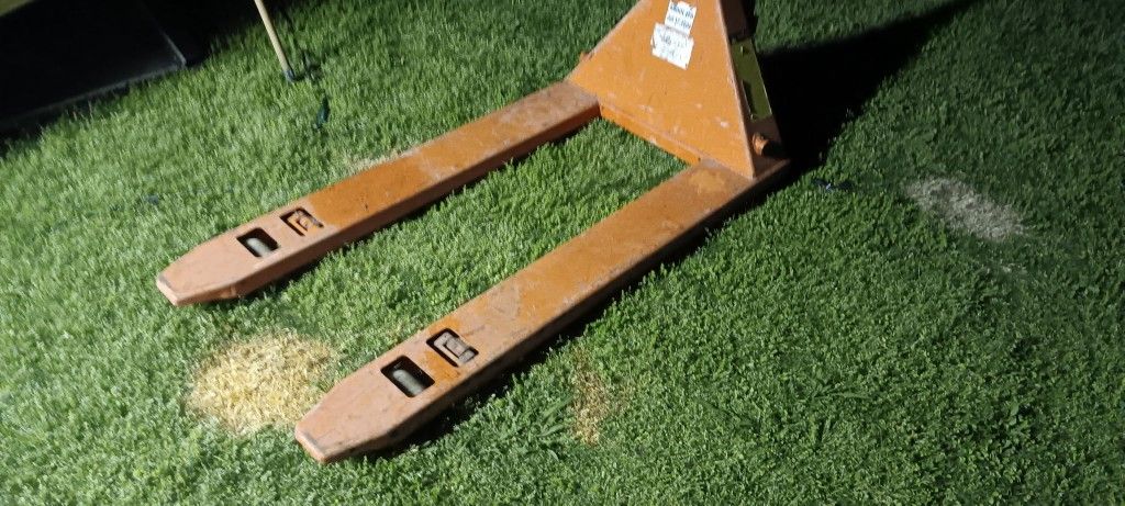 Pallet Jack