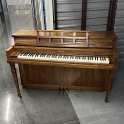 VTG 60’s Baldwin Upright Made In U.S.A. Piano 