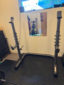 Squat rack