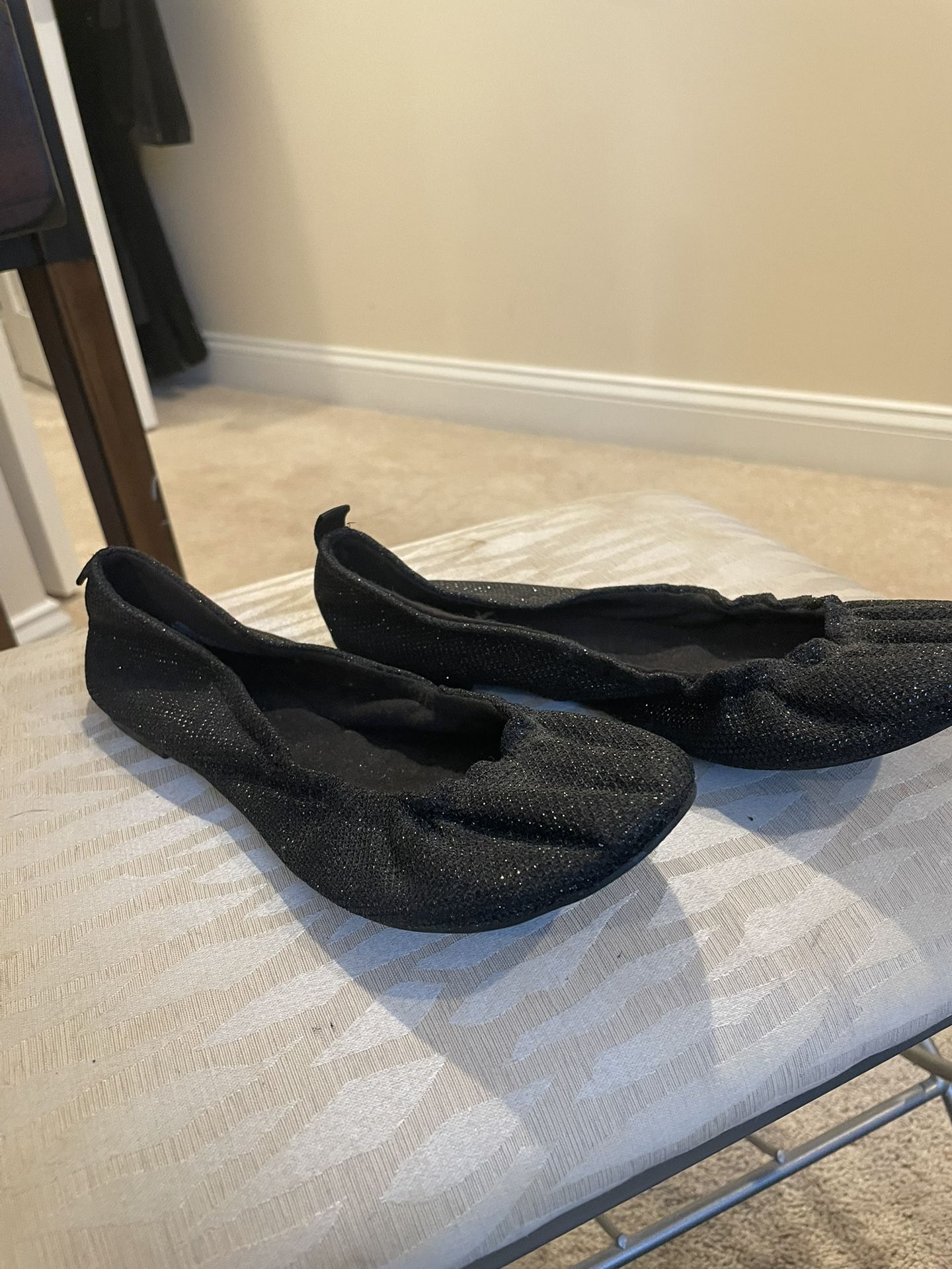 Women’s Black Flats