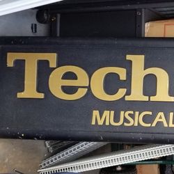 Technics Music Sign