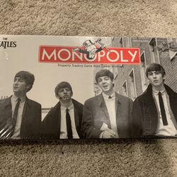 The Beatles Collector's Edition Monopoly & LEGO Friends Party Boat 41433