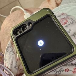 Flip Phone 1.6 Yrs Ol