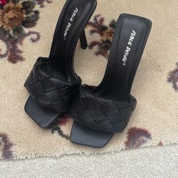 Black Heeled Slides 5-6~ 4” Heel