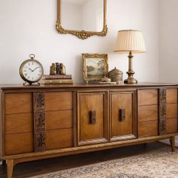 Mid Century Modern Mayan Collection Triple Dresser By Bassett