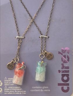 New Claire’s Jewelry Best Friends BFF  Necklace Set *NWT* 16” + 3”
