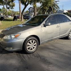 2004 Toyota Camry