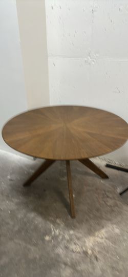 Round Solid Wood Dining Room Table