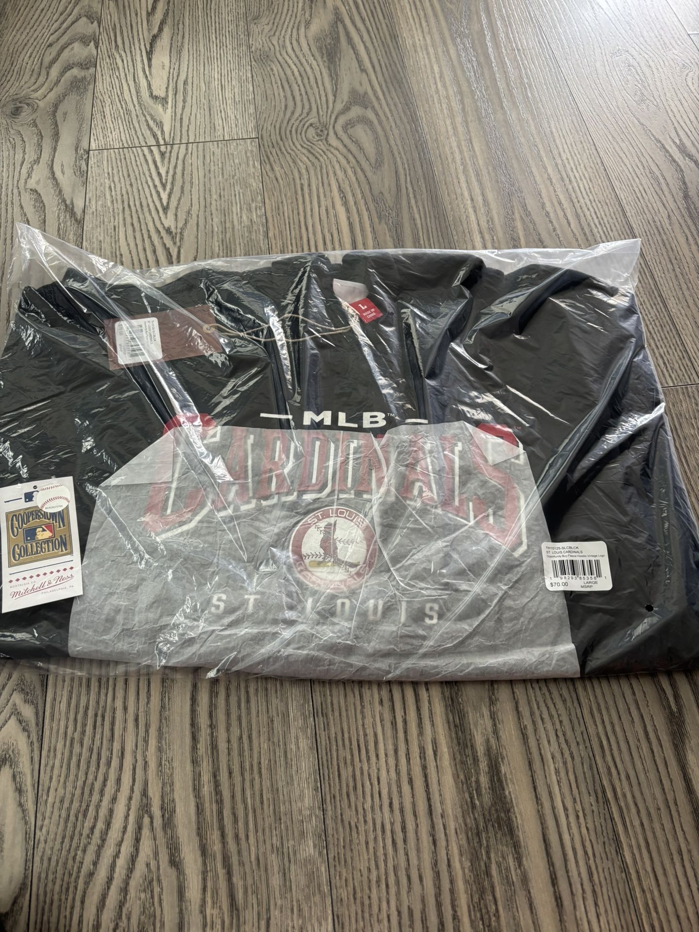 Large ST Louis Cardinals Hoodie