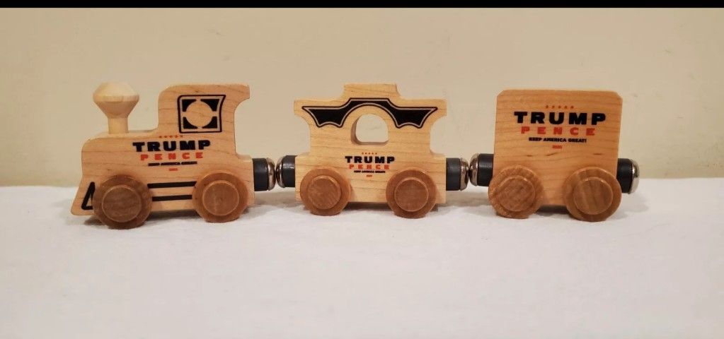 Trump Official 2020 Wooden Toy Train Locomotive Vintage RARE Premium Maple Wood