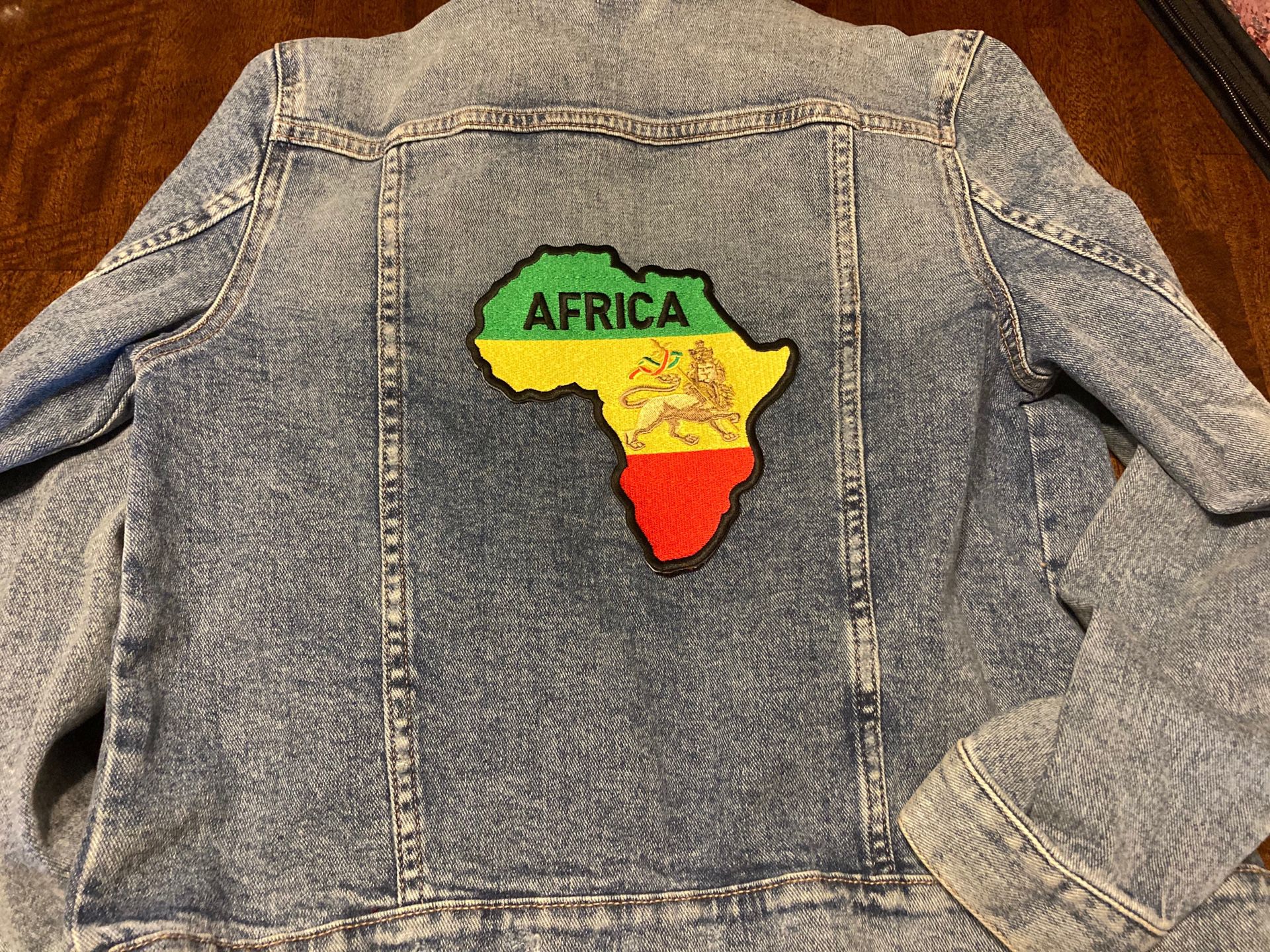 Boy/girls Africa Rasta blue jean/denim jacket sz 10/12 custom made