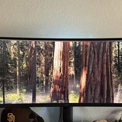 Samsung 49” Curved monitor