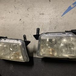 Toyota Tundra Headlights (07-13) 