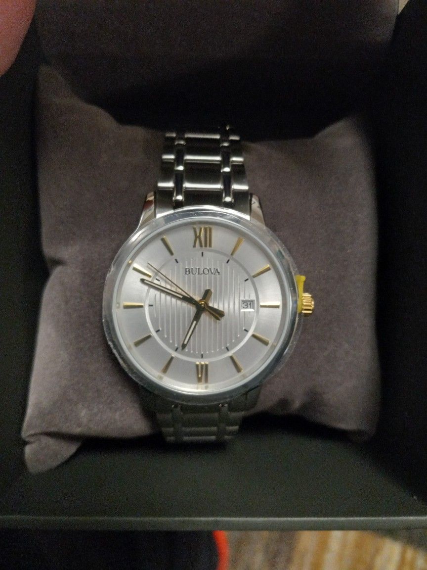 New Men's Bulova Watch In Original Box