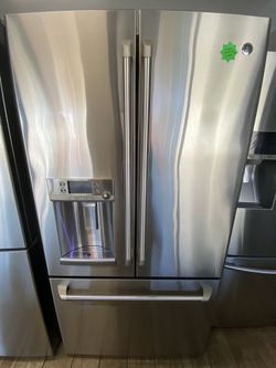 GE Café Refrigerator French Door-3
