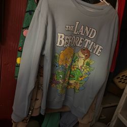 Land Before Time Sweatshirt Size Medium