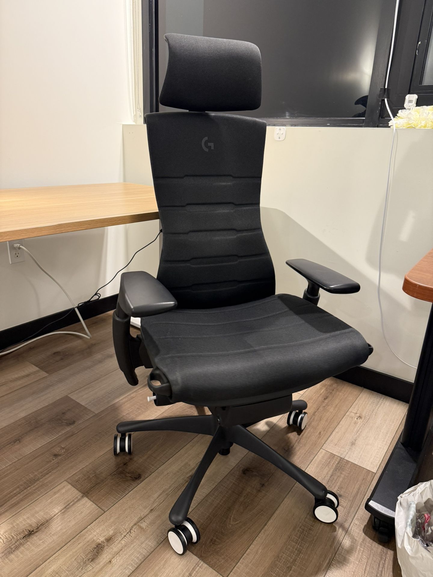 Herman Miller Embody With Atlas Headrest