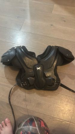 Xenith X-Large Velocity 2 Shoulder Pads