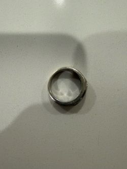 Men’s diamond wedding ring