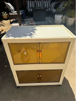 Plastic Dresser/Container