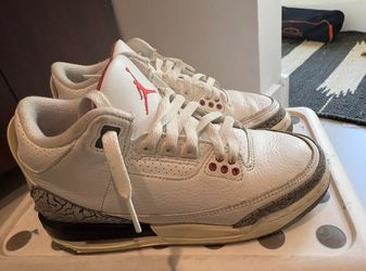 Air Jordan 3 retro white/cement big boy size 3.5y