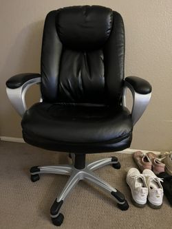 Black Office Chair