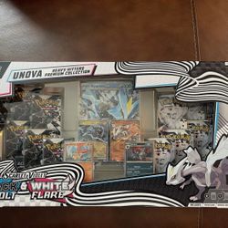 Pokémon Scarlet & Violet: Black Bolt & White Flare Unova Heavy Hitters Premium Collection