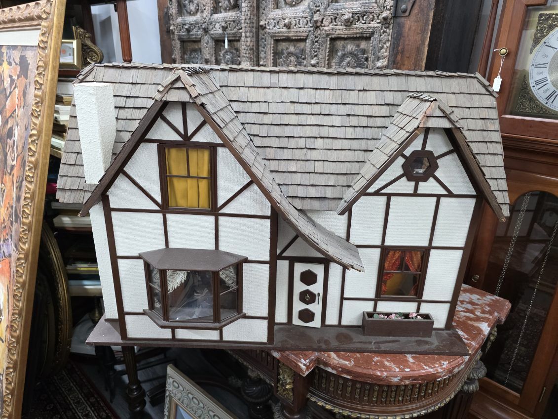 Greenleaf Glencroft Dollhouse