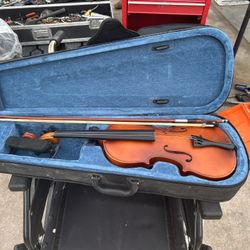 Mendini by Cecilio violin