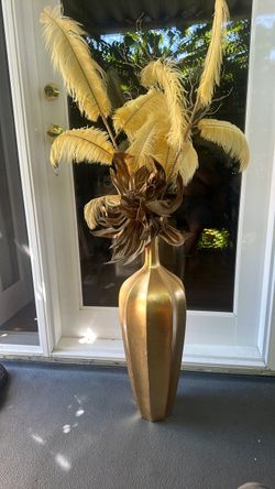 Floral Artificial Arrangement