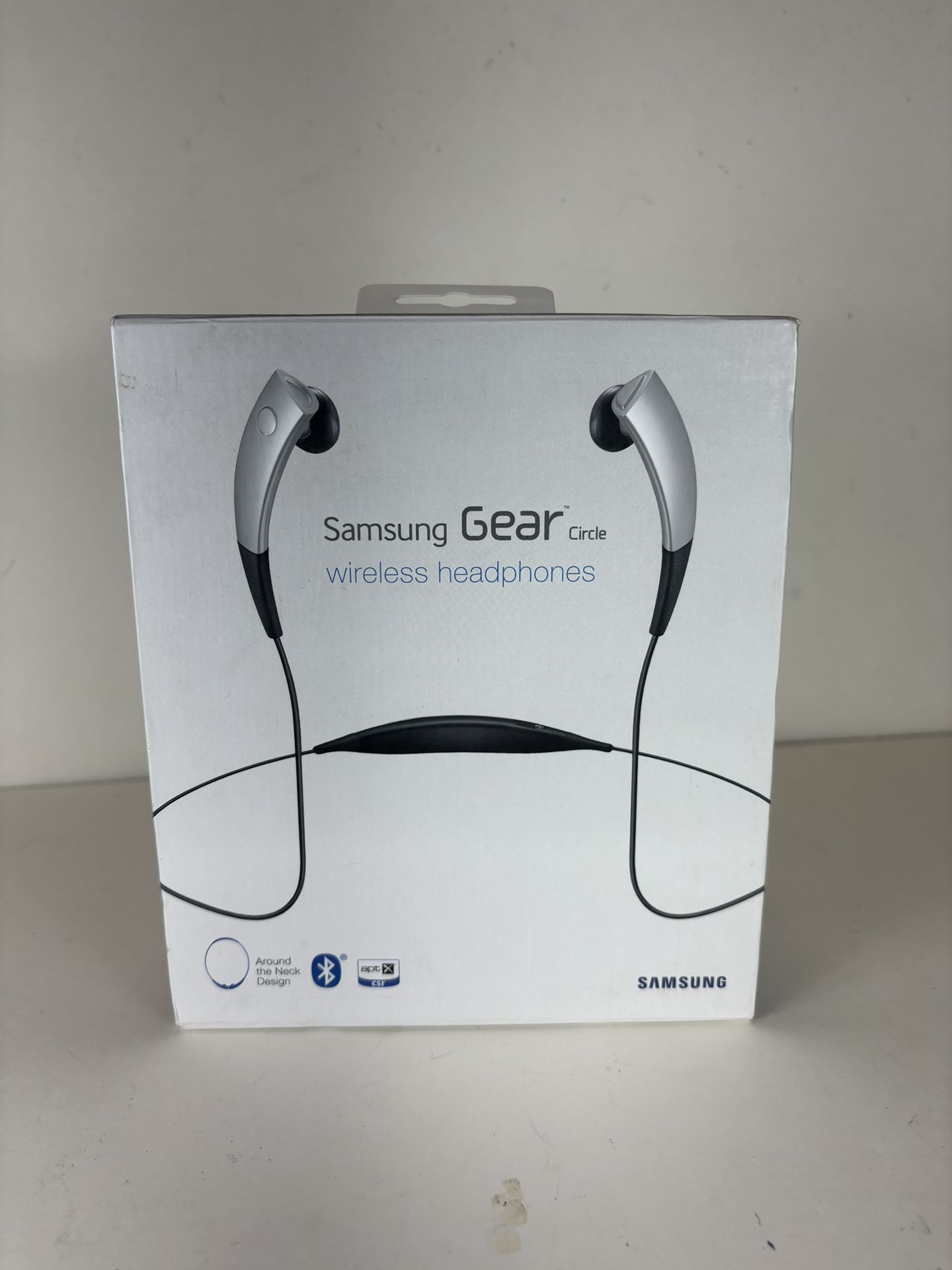 Samsung Gear Circle Wireless Headphones