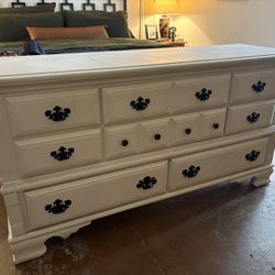 Vintage style dresser- SOLID WOOD
