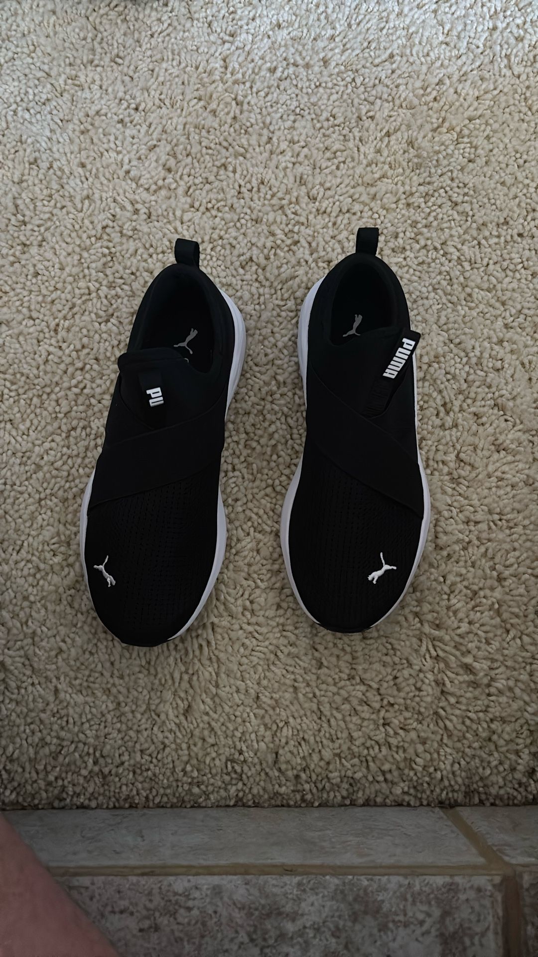 Puma Soft Foam Optimal Comfort Size 7 Women’s, South Mountain (16th St & Dobbins)