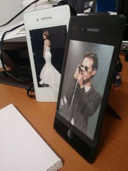 Iphone picture frames