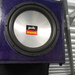 Polk audio Momo 12-in 4 ohm subwoofer. 75-400 rms, 800 watt max. Sealed custom box. 